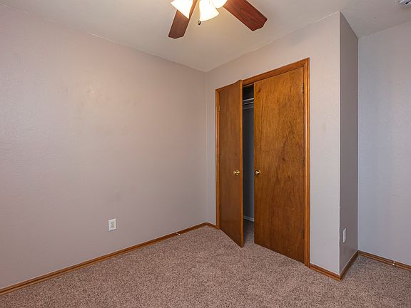 2nd image of 810 Delmar Cir