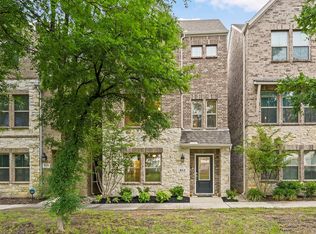 811 Tennessee Dr, Euless, TX 76040