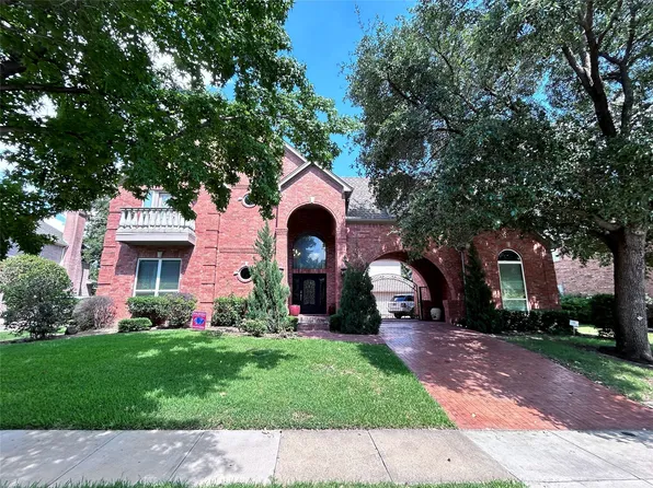 7634 Sweergum Dr, Irving, TX 75063