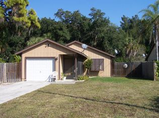 310 N Glenwood Ave, Osprey, FL 34229