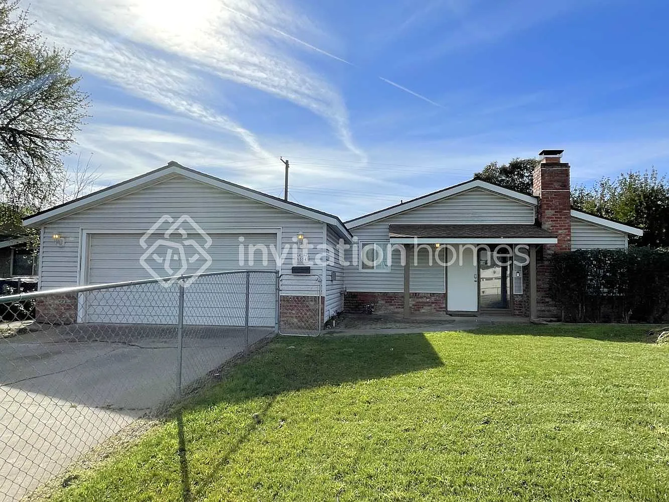 6554 Outlook Dr photo 1