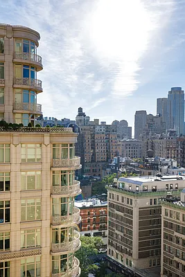 Sold by Brown Harris Stevens | media 25