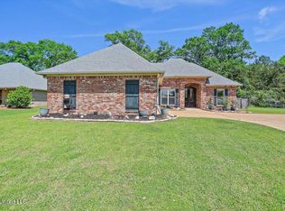 153 Millhouse Dr, Madison, MS 39110