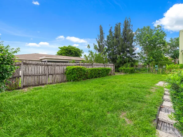 2532 Westchester Drive, Riviera Beach, FL 33407