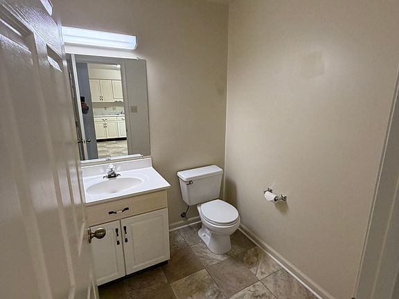 4th image of 147 Sunflower Dr