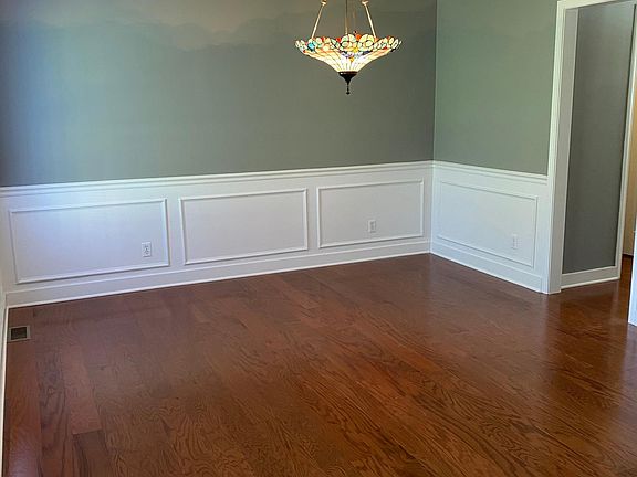 4th image of 7217 W Chermont Cir