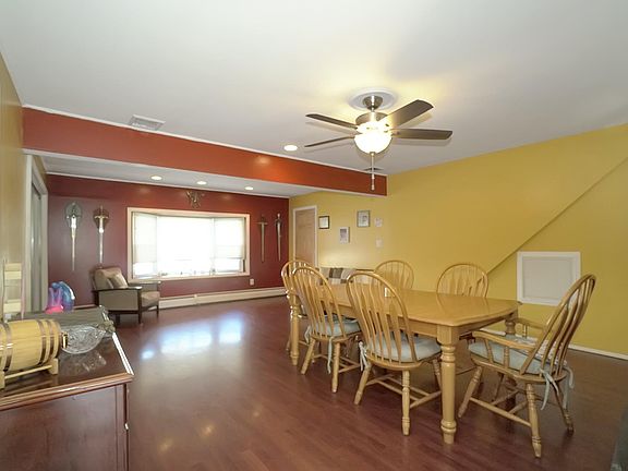 5th image of 23 College Ln