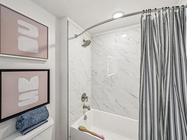 Fora Apartments — Photo 85