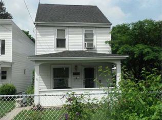 512 S Mill St, Saint Clair, PA 17970