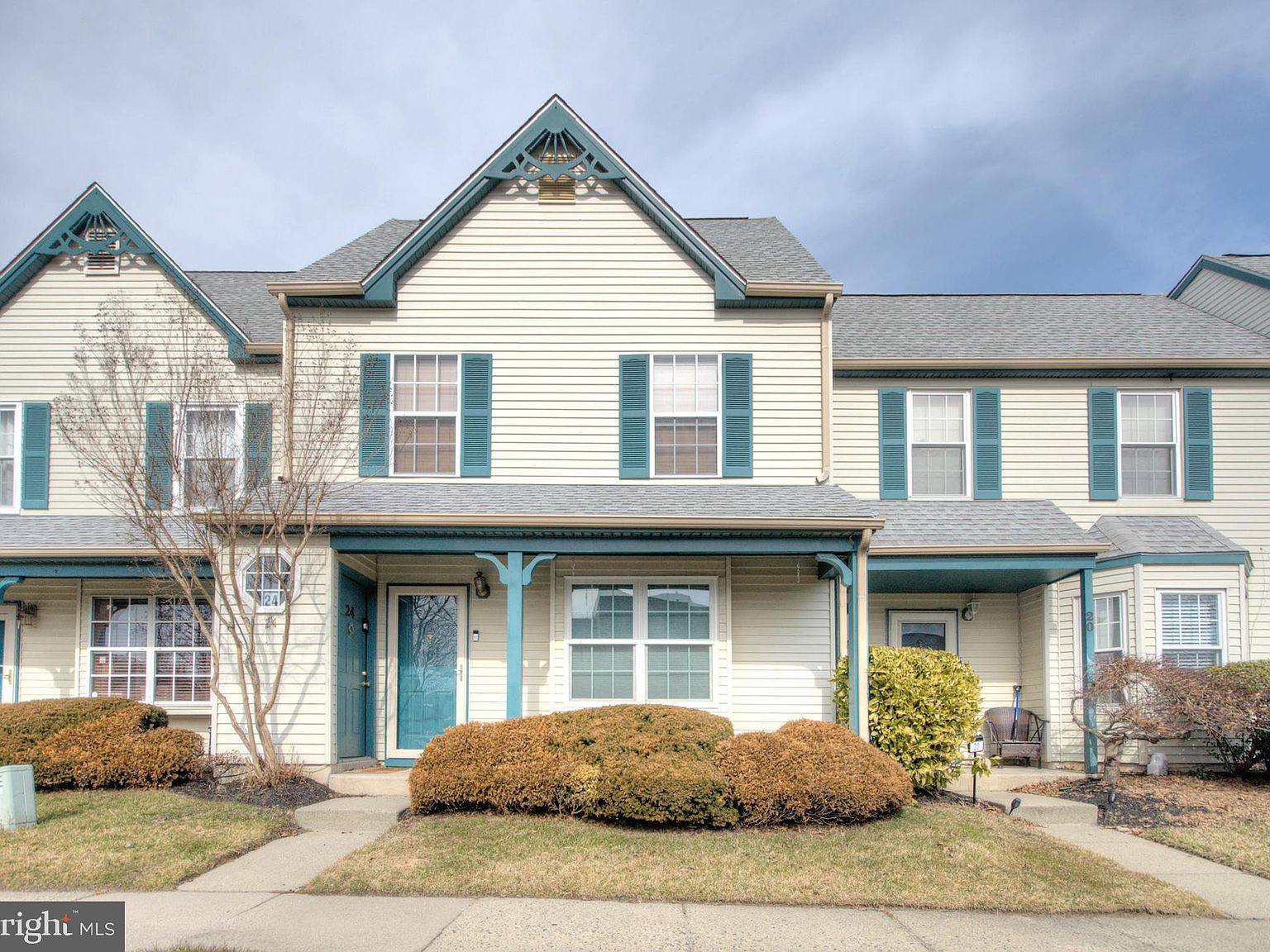 22 Knoll Dr, Blackwood, NJ 08012 Zillow