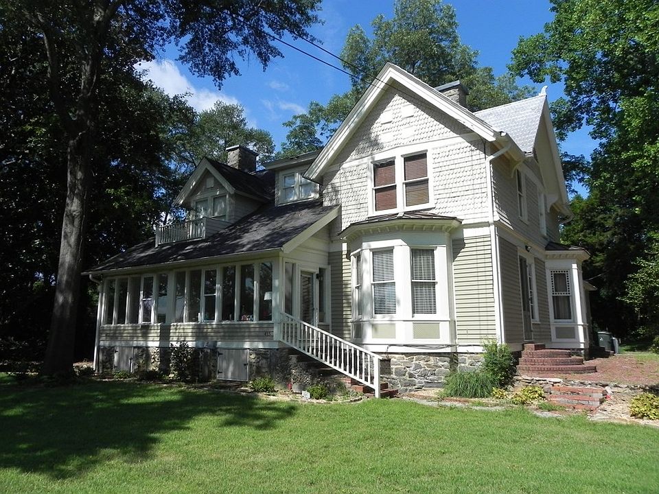 1st image of 413/415 N Gay St