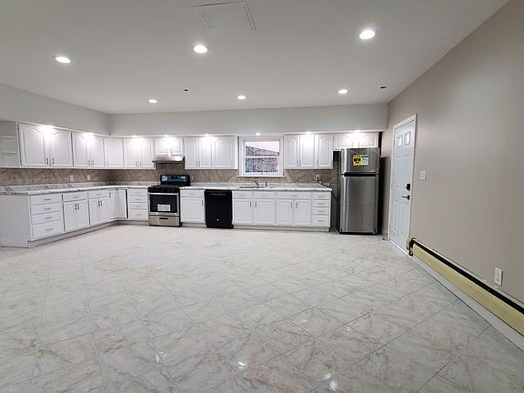 2nd image of 270 Edwards Pl Floor Basement