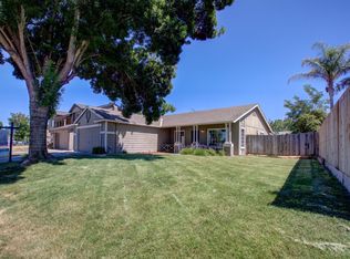 638 Lady Slipper Ln, Newman, CA 95360