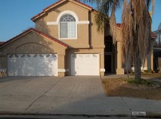 752 N Miami Ave, Clovis, CA 93611