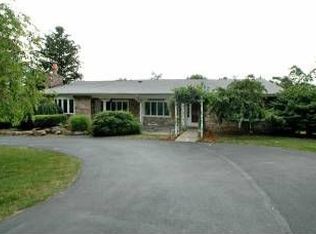 1220 Welsh Rd, Huntingdon Valley, PA 19006
