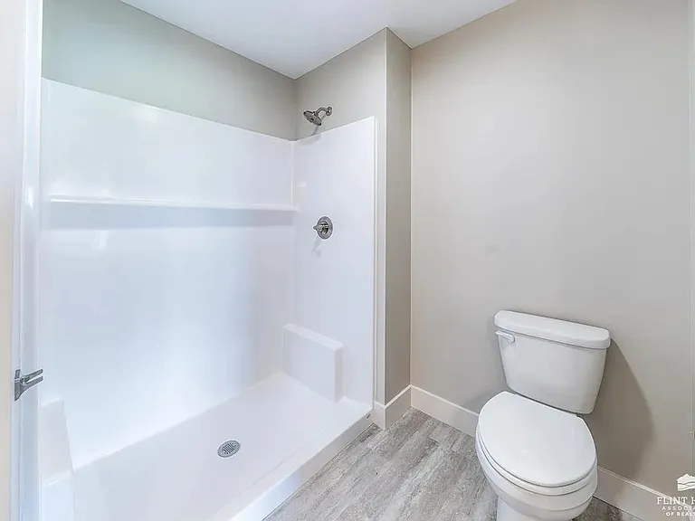 9168 Grammar Ct — Photo 5