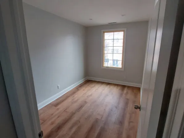 427 Pulaski Street image 15 of 54