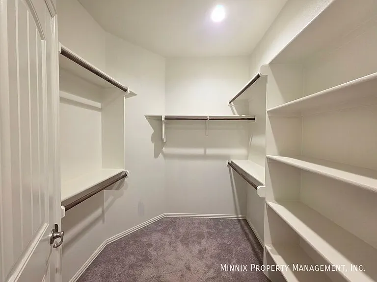 1219 Pavilion Pkwy — Photo 11