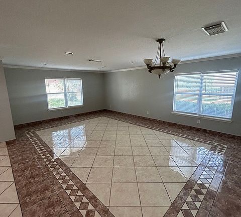 2nd image of 14606 Mountainside Rdg