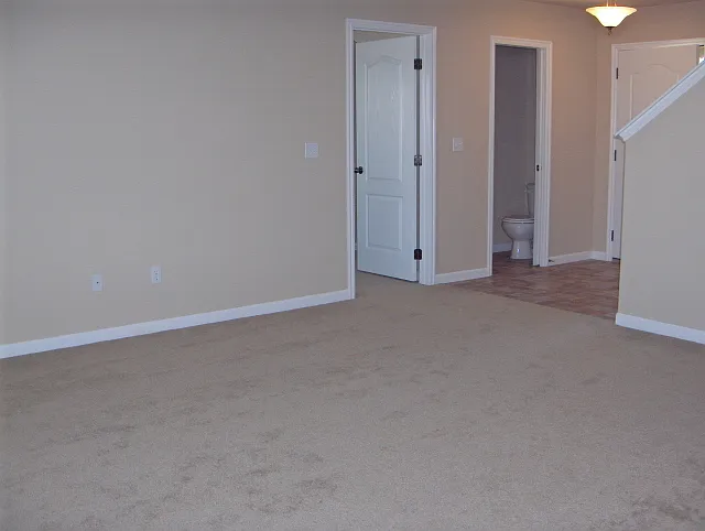 3122 Bristol Ave — Photo 6