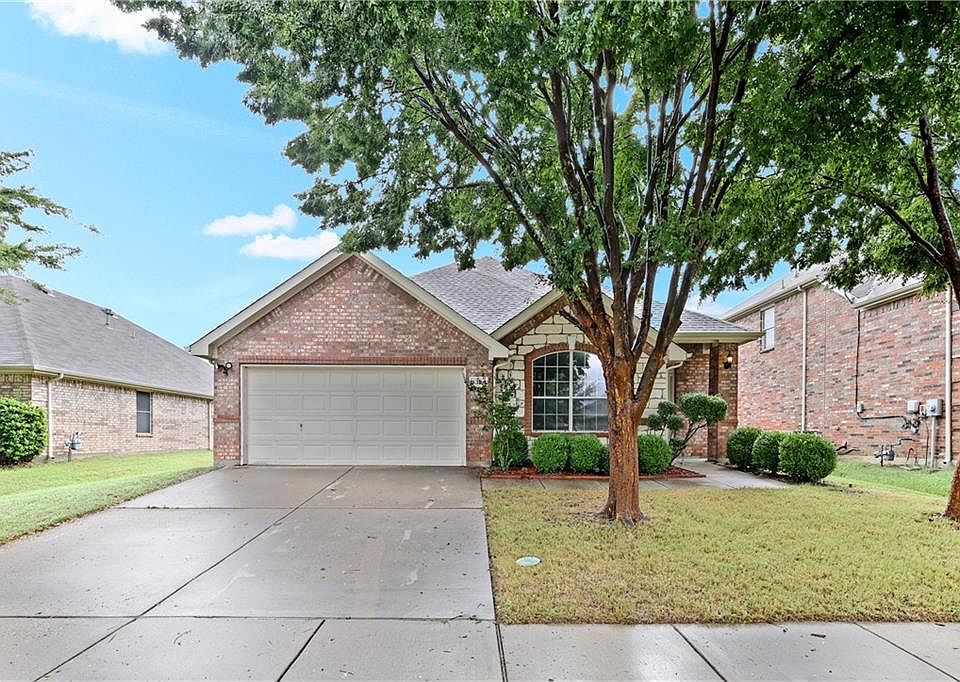 1st image of 5324 Lake Gardens Dr