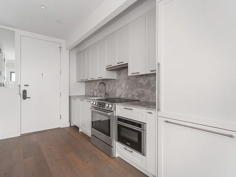 107-06 Queens Blvd #8F — Photo 6