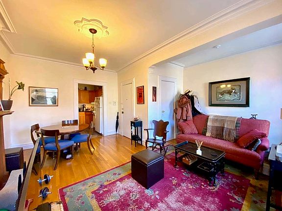 2nd image of 740A Union St #2