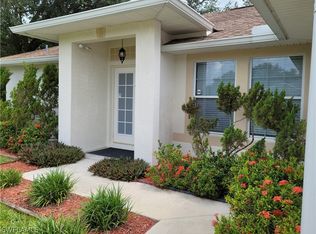 2707 51st St SW, Lehigh Acres, FL 33971