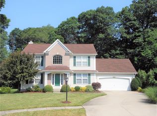 5546 Timber Creek Ln, Stow, OH 44224