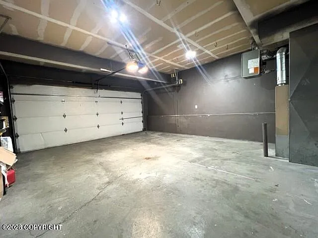 19101 Danny Dr — Photo 28