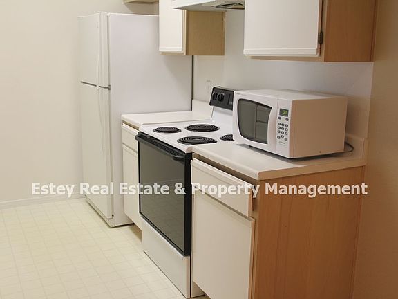 3rd image of 1201 Glen Cove Pkwy APT 506
