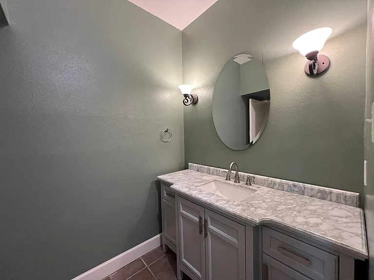 2025 Augusta Dr #807 — Photo 15