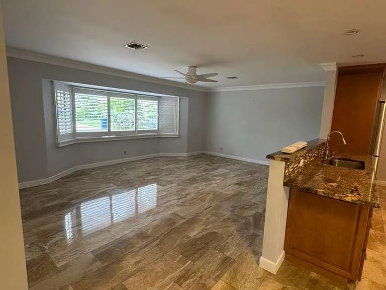 1140 Morse Blvd — Photo 13