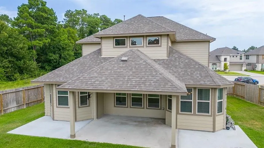Building Photo - 21449 Kings Guild Ln