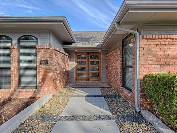 3rd image of 6623 Crestland Ave