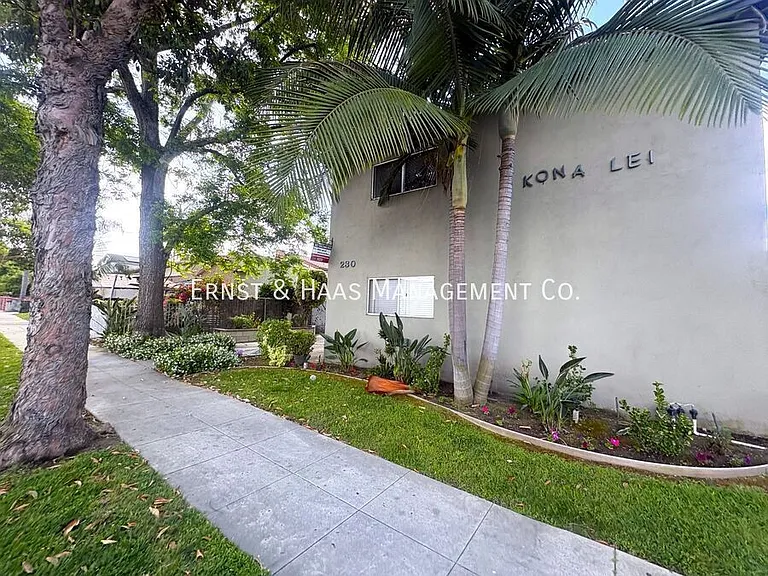 230 E Hullett St #7 — Photo 2