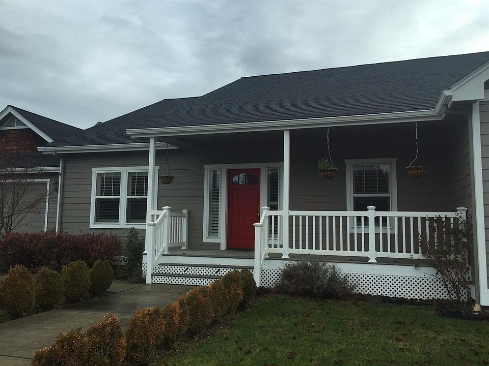 1st image of 2067 Magnolia Ave