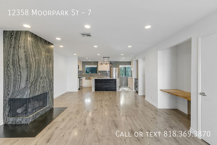 1st image of 12358 Moorpark St Unit 7