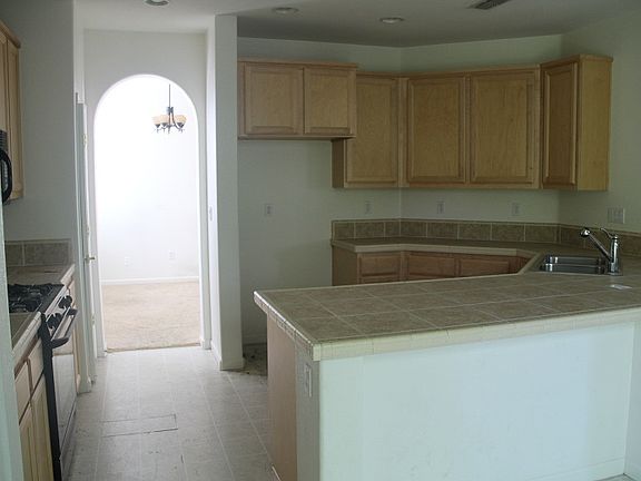 3rd image of 291 Natalino Cir