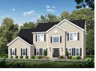 8 Fairhaven Ct, Hopewell Junction, NY 12533