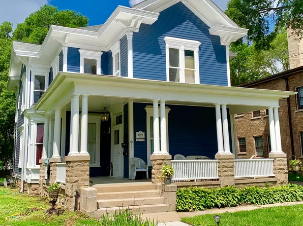 278 Douglas Ave APT 3, Elgin, IL 60120