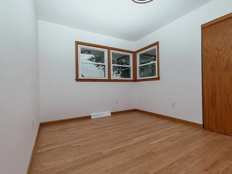 11120 W Mallory Ave — Photo 10