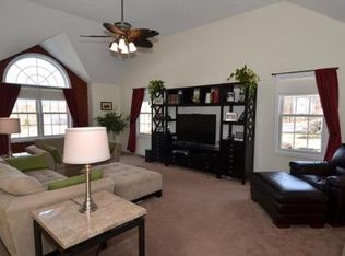 8 Brendan Rd, Clinton, MA 01510