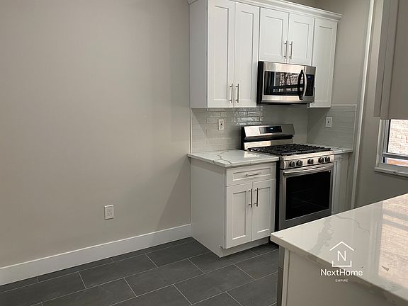 2nd image of 22-28 42nd St #1F
