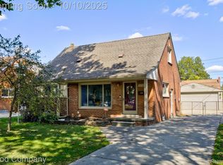 20742 Champaign St, Taylor, MI 48180