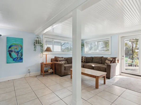 (undisclosed Address), Jacksonville Beach, FL 32250