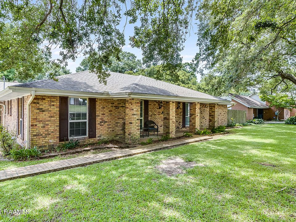 310 Acorn Dr, Lafayette, LA 70507 | MLS #22005515 | Zillow