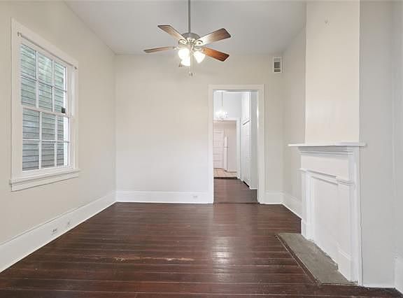 5th image of 1447 N Roman St