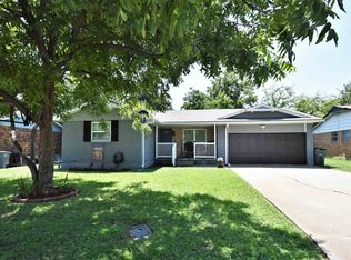 312 NW 63rd St, Lawton, OK 73505