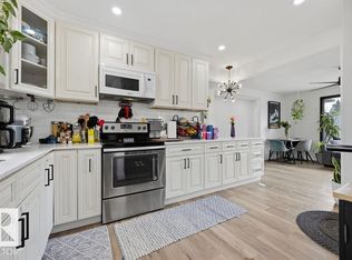10932 151st St NW, Edmonton, AB T5P1W1
